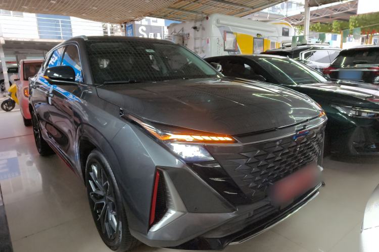 Used Oshan Z6 2022 Blue Whale 1.5T DCT Smart Edition
