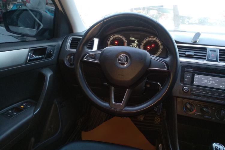 Used Skoda Rapid 2018 1.6L Manual Comfort Edition
