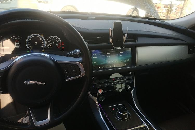 Used Jaguar XFL 2020 XFL 2.0T P250 Four-Wheel Drive Luxury Edition
