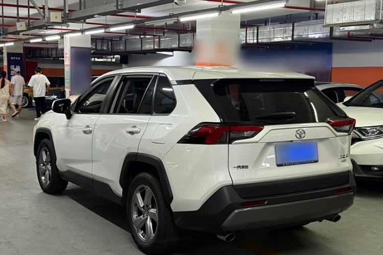 Used Toyota RAV4 2020 2.0L CVT 4x4 Trend Edition
