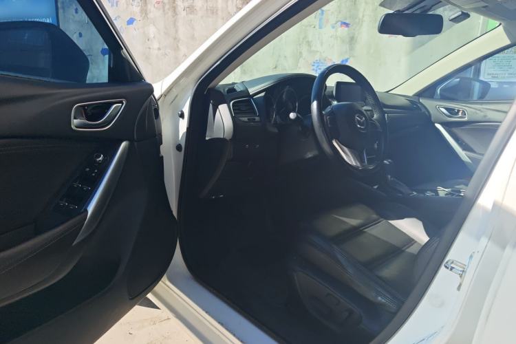 Used Mazda Atenza 2017 2.0L Blue Sky Luxury Edition
