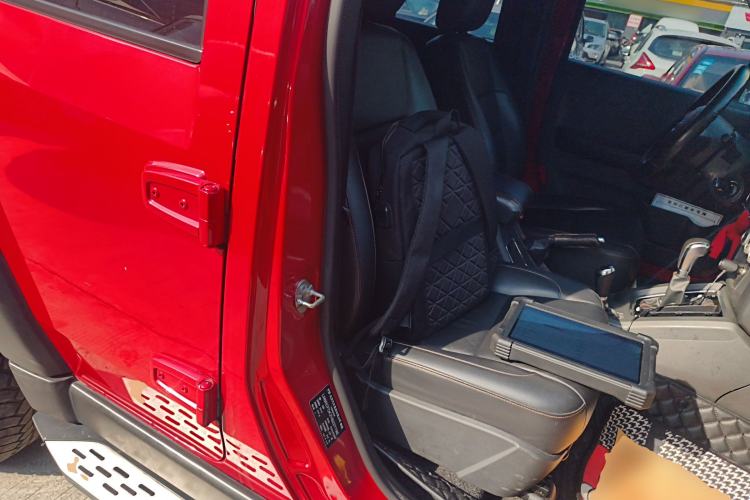 Used  BJ40 2016 40L 2.3T Automatic All-Wheel Drive Premium Edition
