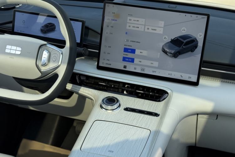 Used  E5 2024 530km Starship Edition
