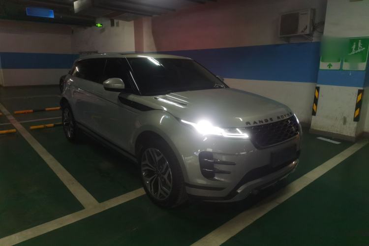 Used Land Rover Range Rover Evoque 2023 Aurora L 249 PS Luxury Edition