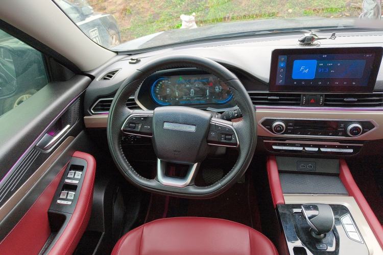 Used JETOUR X70 2023 1.5T DCT Overpass PRO+ Edition 7 Seats
