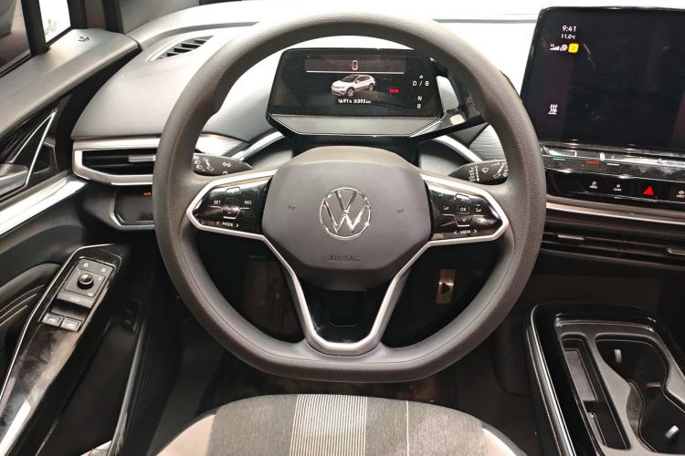 Used Volkswagen ID.4 CROZZ 2021 Long-Range PURE+ Two-Wheel Drive Version