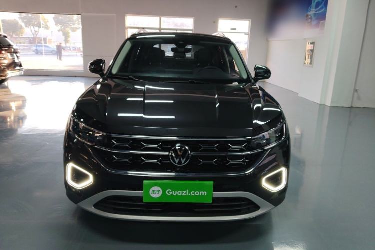 Used Volkswagen Tayron 2024 300TSI Two-Wheel-Drive Luxury Plus Advanced Version
