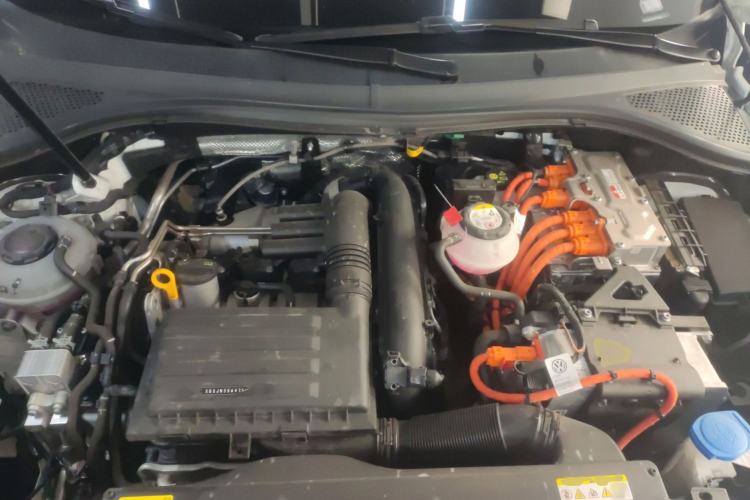 Used Volkswagen Tayron GTE Plug-in Hybrid 2023 280TSI Luxury Plus Advanced Edition
