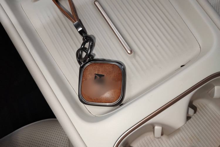 Used Baojun Yunhai 2024 600km Pure Electric Version
