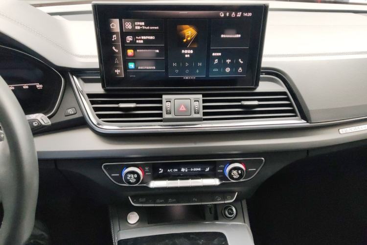 Used Audi Q5L 2022 40T Fashionable and Dynamic Model