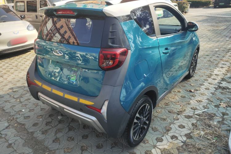 Used Chery Little Ant 2022 Sweet Pink Edition Full Sugar Version Lithium Iron Phosphate 29.2 kWh 30 kW 301 km
