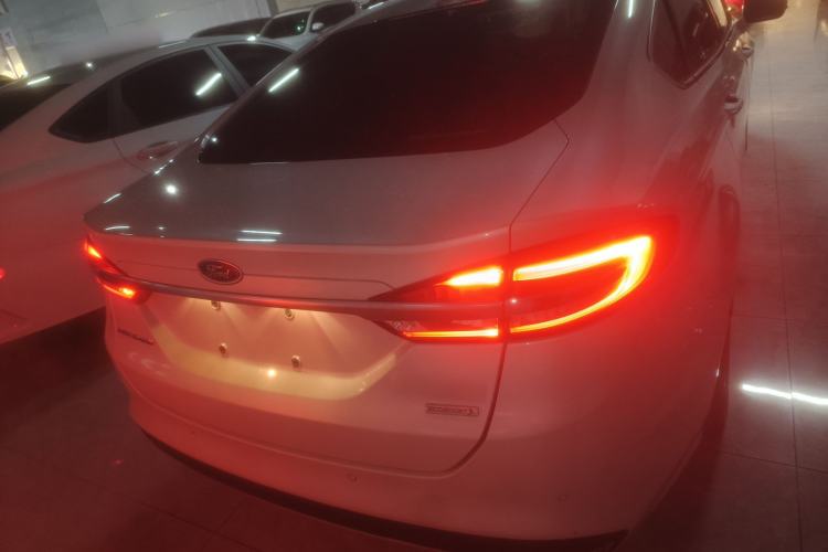 Used Ford Mondeo 2017 EcoBoost 200 Stylish Model