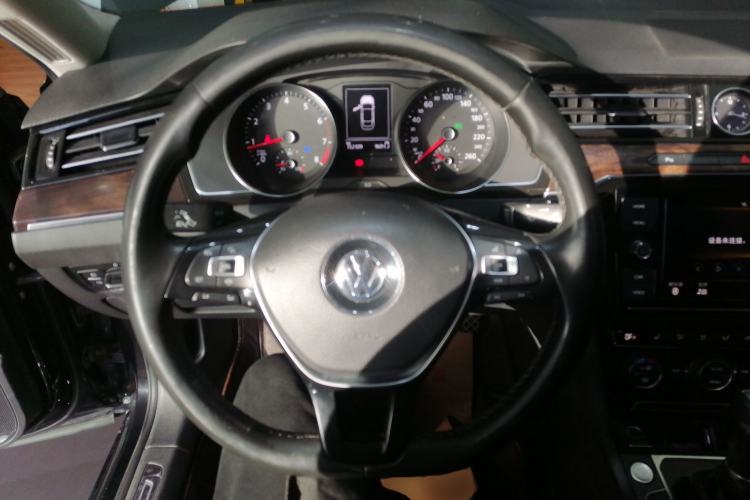 Used Volkswagen Magotan 2019 330TSI DSG Luxury Model China V Standard