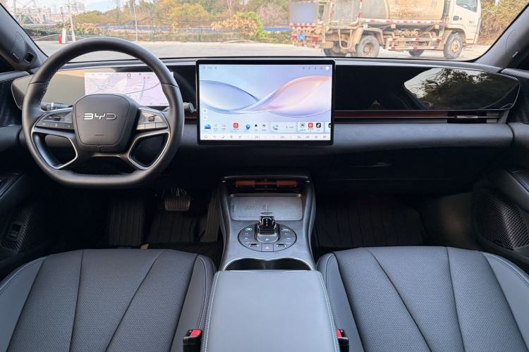 Used BYD Seal 2025 650 Zhihang Edition
