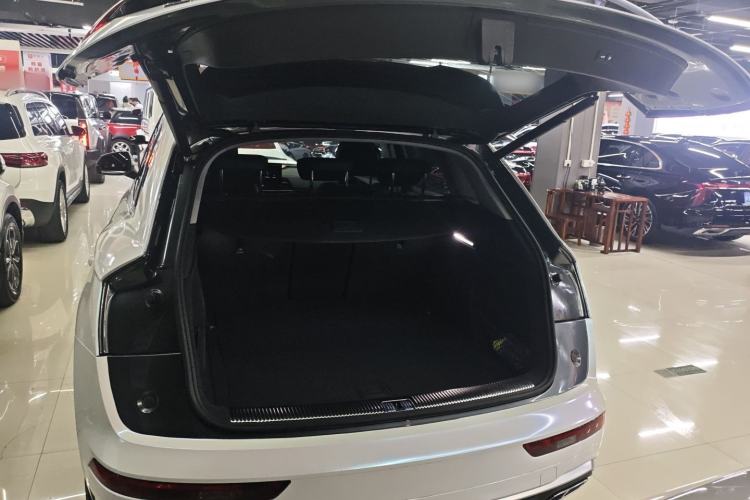 Used Audi Q5L 2022 Updated 40T Luxury Dynamic Edition