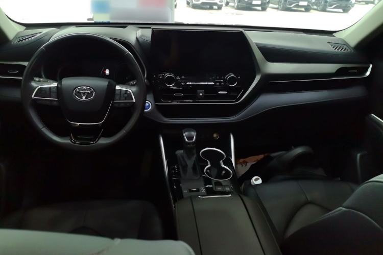 Used Toyota Highlander 2022 Dual-Engine 2.5L Four-Wheel Drive Prestige Version 7 Seats