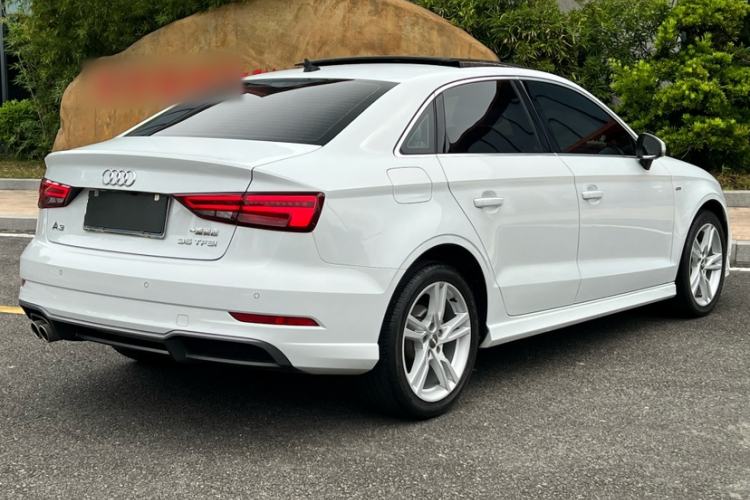 Used Audi A3 2020 Limousine 35 TFSI Fashion Edition China VI Emission Standard