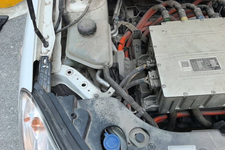 Used Dongfeng Junfeng E17 2018 Standard Model