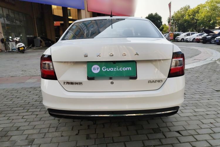Used Skoda Rapid 2019 1.5L Automatic Comfort Edition China VI Standard