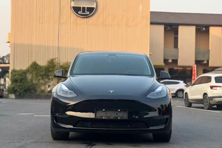 Used Tesla Model Y 2022 Performance High-Performance All-Wheel-Drive Version
