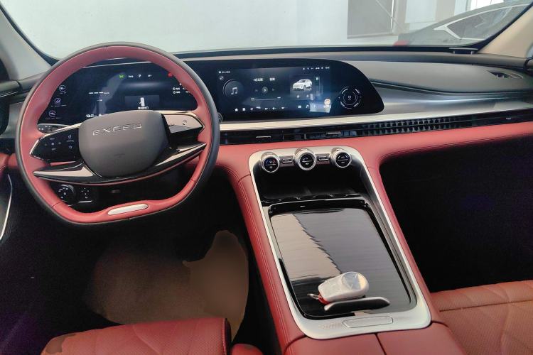 Used  Stellar C-DM 2024 1.5T Long-Range Pro
