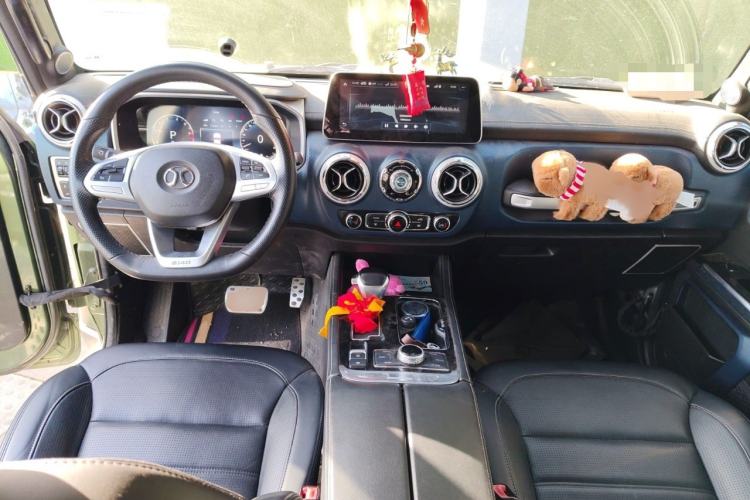 Used  BJ40 2019 PLUS 2.3T Automatic Four-Wheel Drive Premium Edition China VI