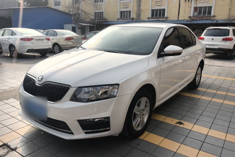 Used Skoda Octavia 2017 Classic Model 1.6L Automatic Standard Edition