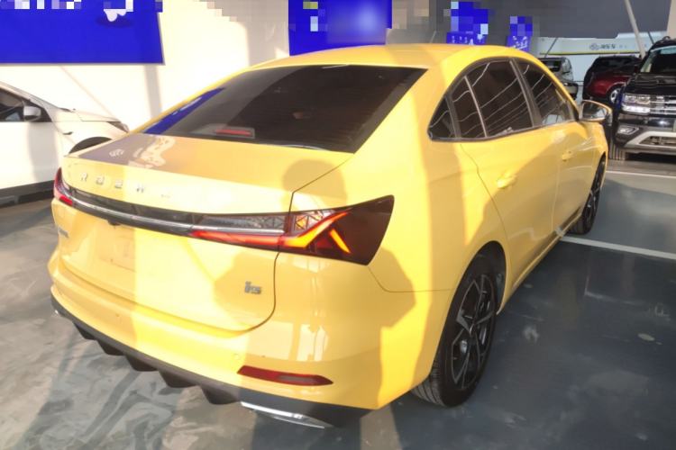 Used Roewe i5 2023 1.5L CVT Flagship Edition