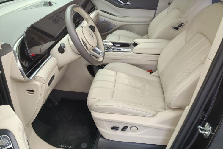 Used VOYAH Dream 2024 PHEV Extended-Range Premium Edition