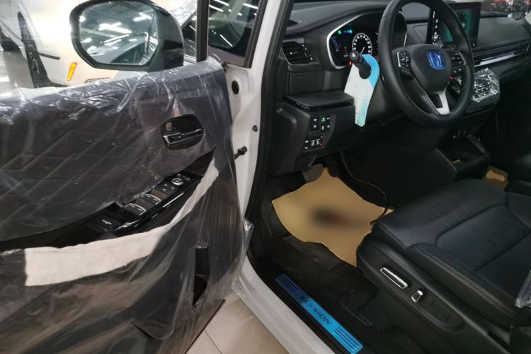 Used Honda Elysion 2024 2.0L eHEV Luxury Edition
