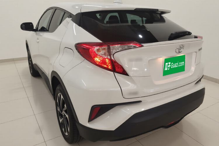 Used Toyota IZOA 2020 2.0L Yi Xiang CARE
