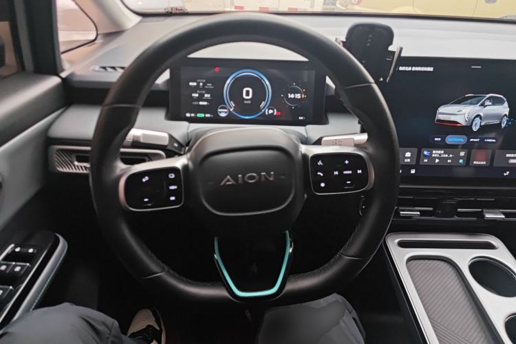 Used AION Y 2023 Younger
