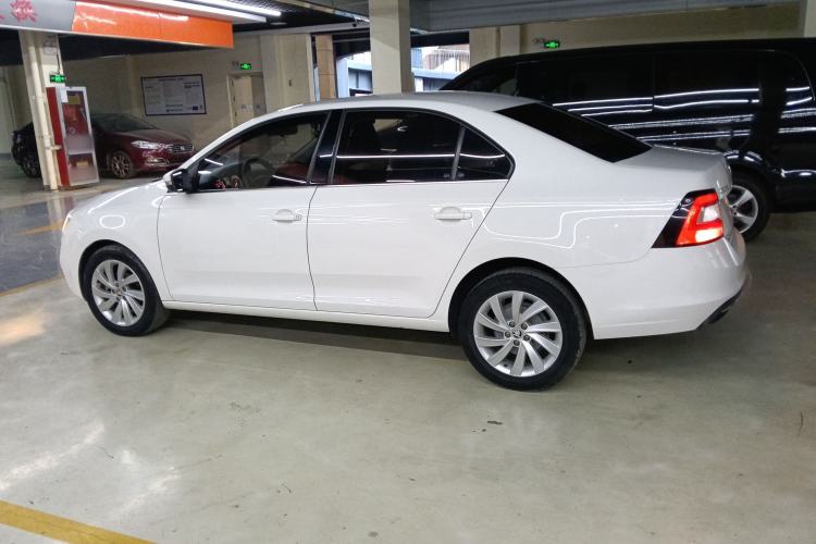 Used Skoda Rapid 2018 1.6L Automatic Comfort Edition