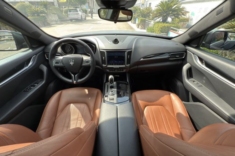 Used Maserati Levante 2018 3.0T Classic Edition
