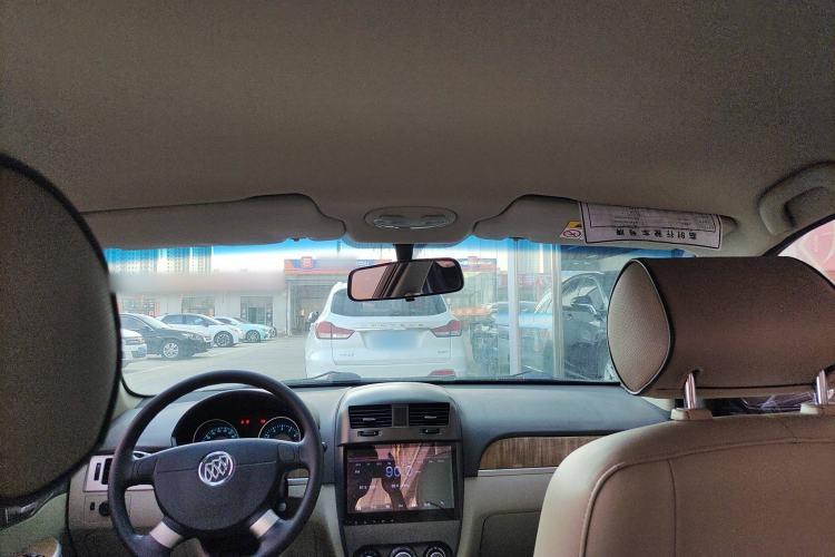 Used Buick Excelle 2015 1.5L Automatic Classic Model
