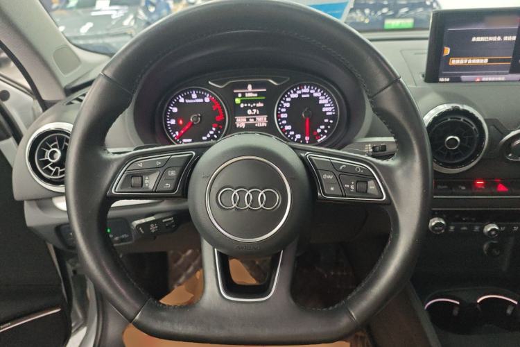 Used Audi A3 2017 Limousine 35 TFSI Sport Edition
