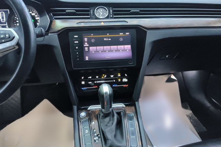 Used Volkswagen Magotan 2020 330TSI DSG Leading Model
