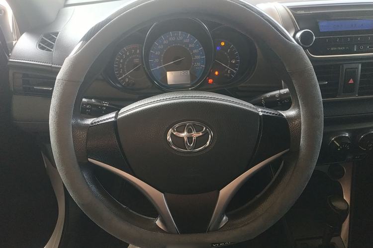 TDK.VehicleDetails.img