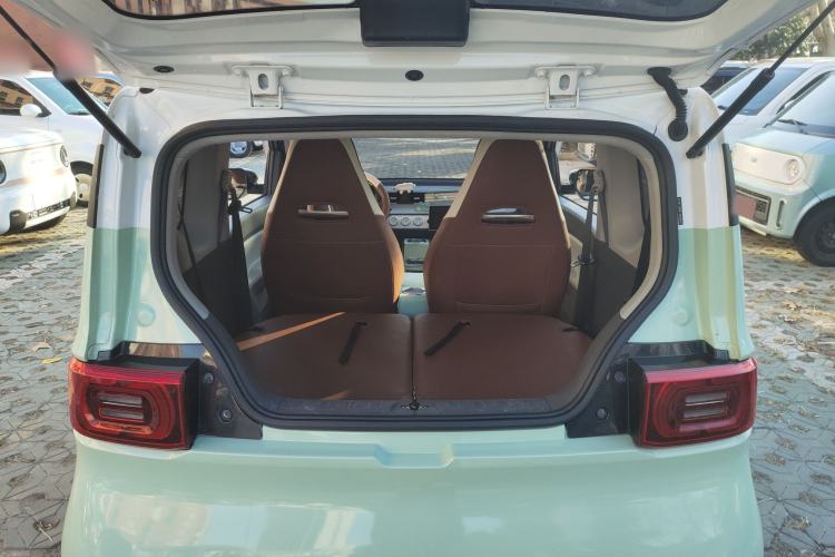 Used Wuling Hongguang MINIEV 2021 Macaron Premium Model – Lithium Iron Phosphate
