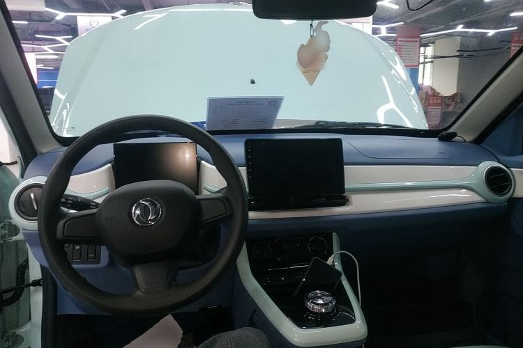 Used Dongfeng NAMMI BOX 2022 Chasing Wind Edition 331 km Standard Model
