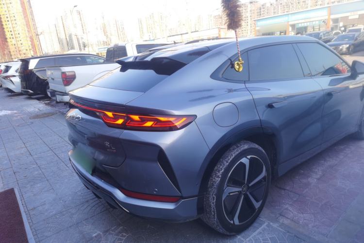 Used BYD Song L EV 2025 Intelligent Driving Version 662 km LiDAR Excellence Edition
