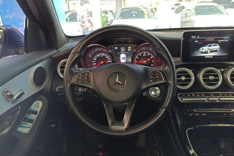 Used Mercedes-Benz GLC 2019 GLC 200 L 4MATIC
