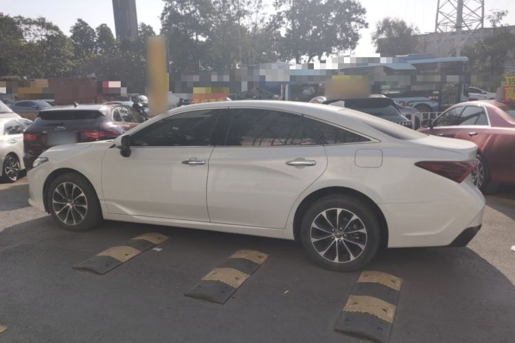 Used Toyota Avalon 2023 2.0L Luxury Edition

