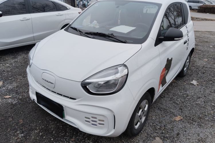 Used Roewe Clever 2021 302 km New Four-Seater Super-Efficient Version