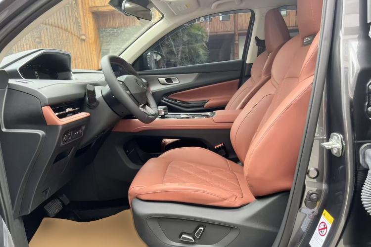 Used Changan CS55PLUS 2024 3rd Generation 1.5T DCT Prestige Model
