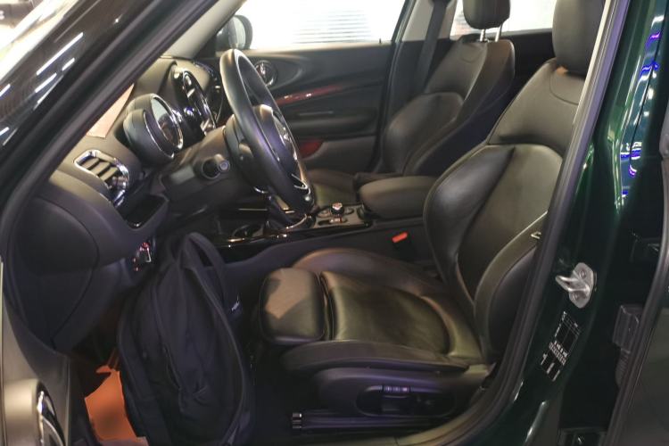 Used  Clubman 2016 Revised Version 1.5T COOPER Connoisseur Edition

