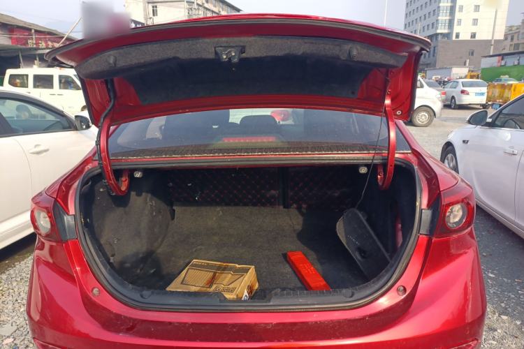 Used Mazda Mazda 3 Axela 2017 Sedan 1.5L Automatic Luxury Model Emission Standard China V
