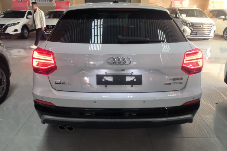 Used Audi Q2L 2021 35 TFSI Fashion Dynamic Model

