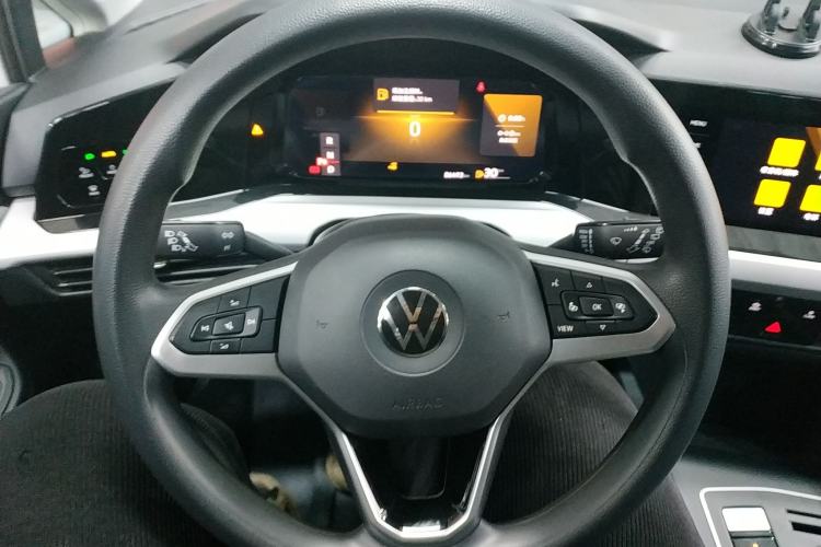 Used Volkswagen Golf 2023 200TSI DSG