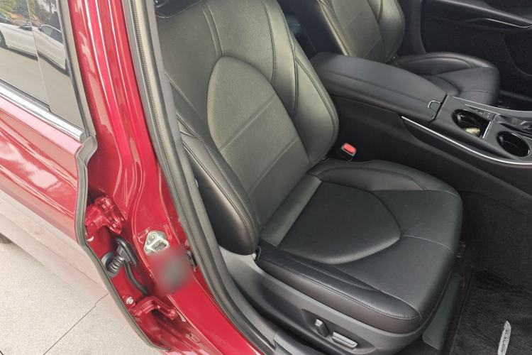 Used Toyota Avalon 2021 2.5L Luxury Edition
